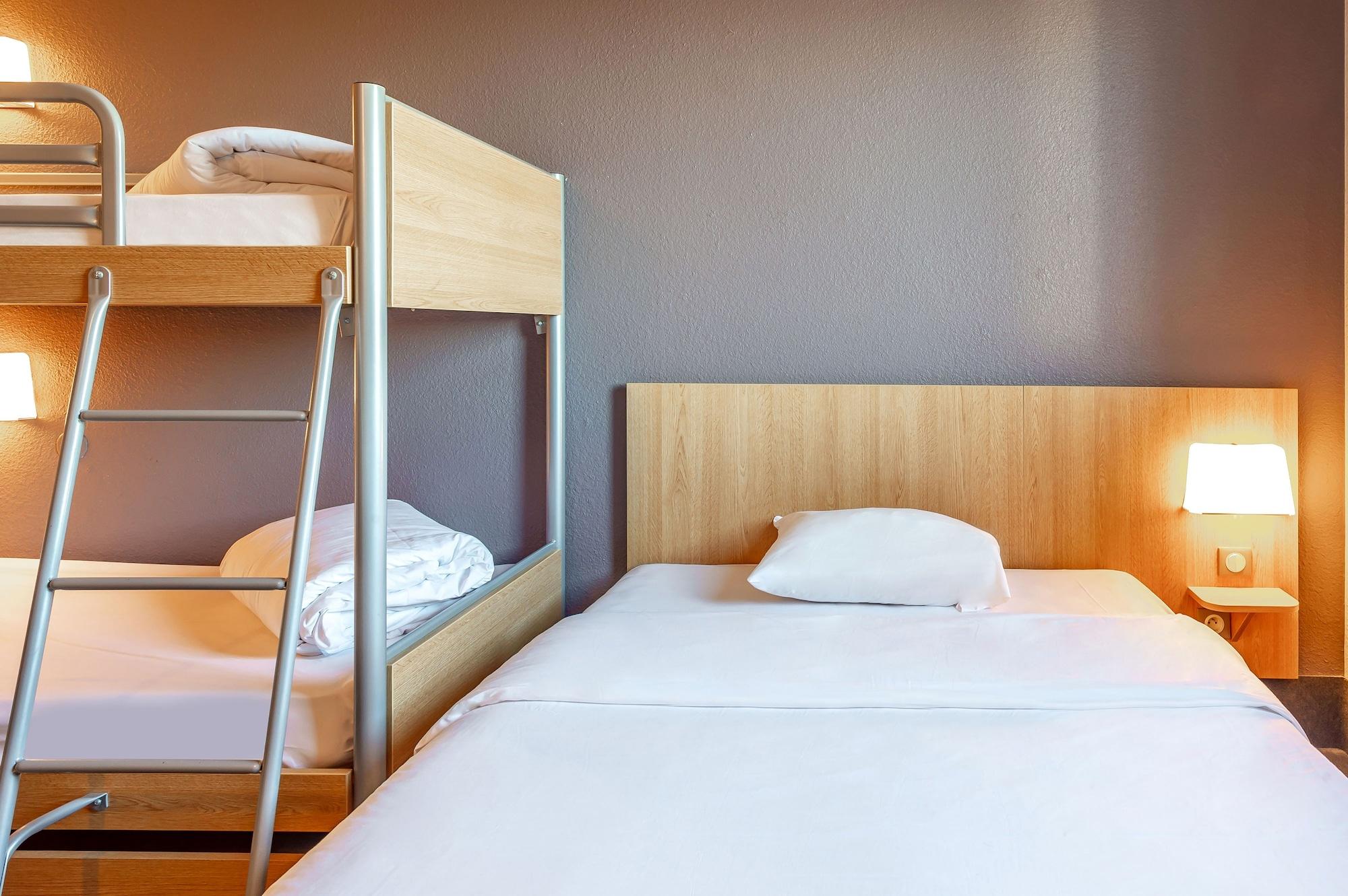 B&B Hotel Toulon オリウル エクステリア 写真