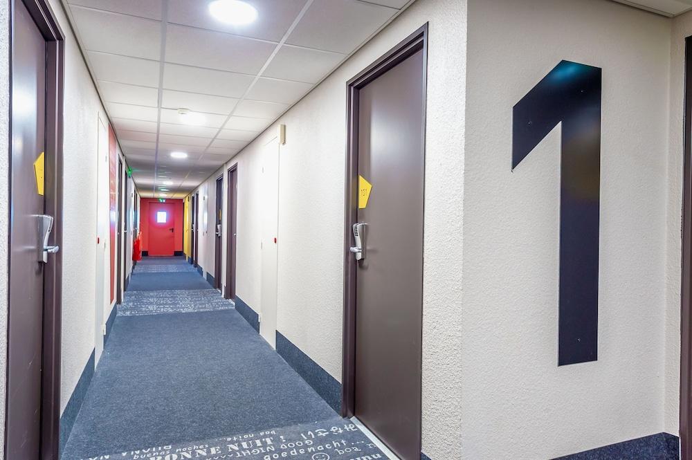 B&B Hotel Toulon オリウル エクステリア 写真