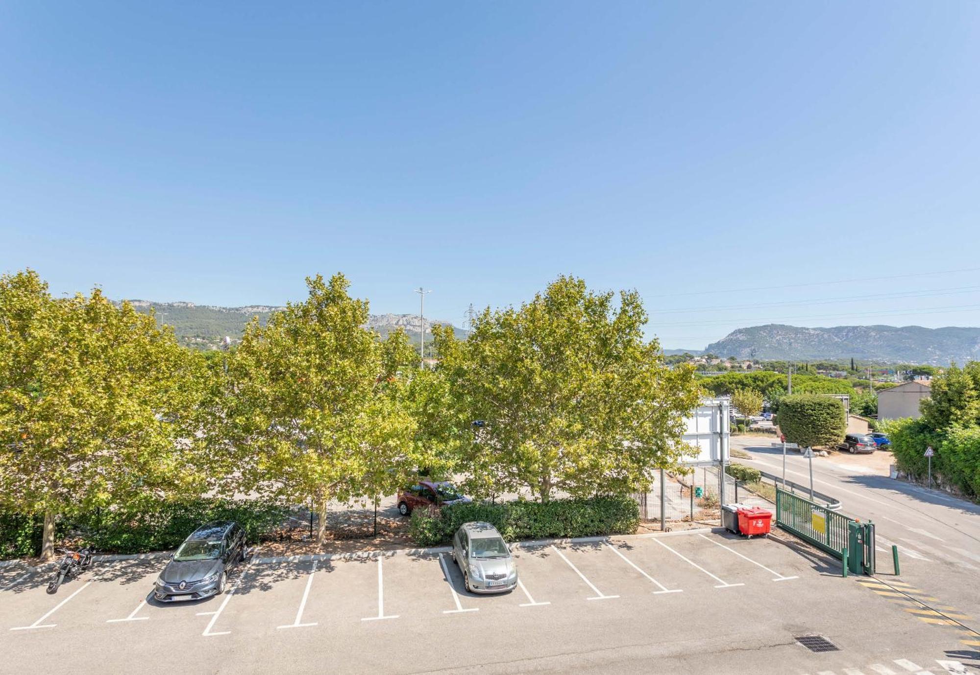 B&B Hotel Toulon オリウル エクステリア 写真