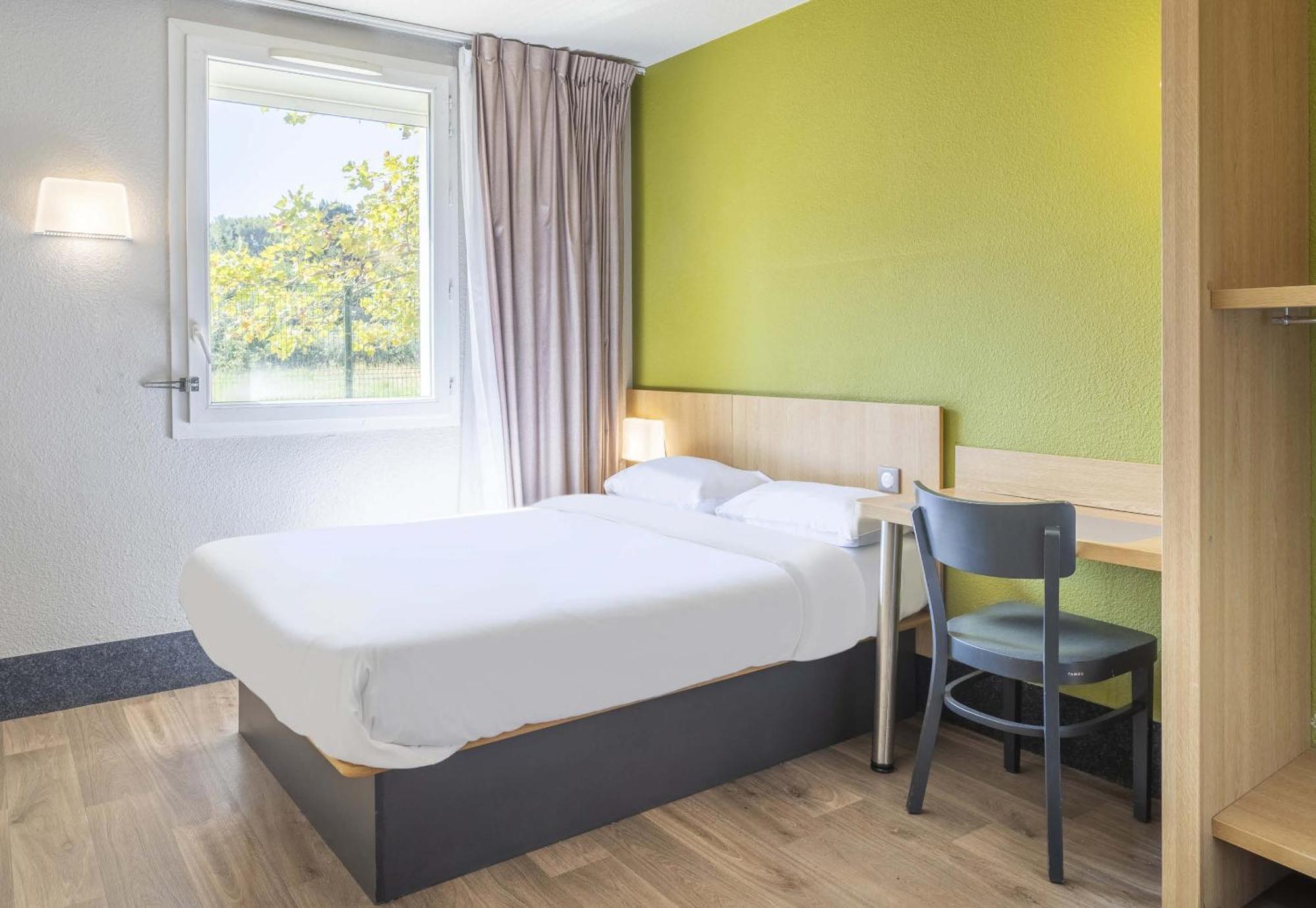 B&B Hotel Toulon オリウル エクステリア 写真