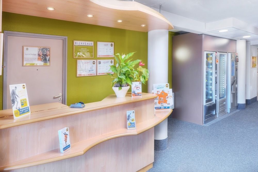 B&B Hotel Toulon オリウル エクステリア 写真