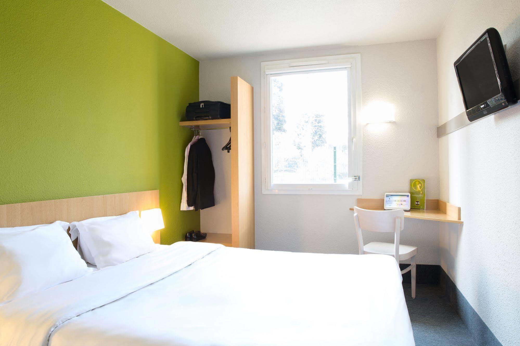 B&B Hotel Toulon オリウル エクステリア 写真